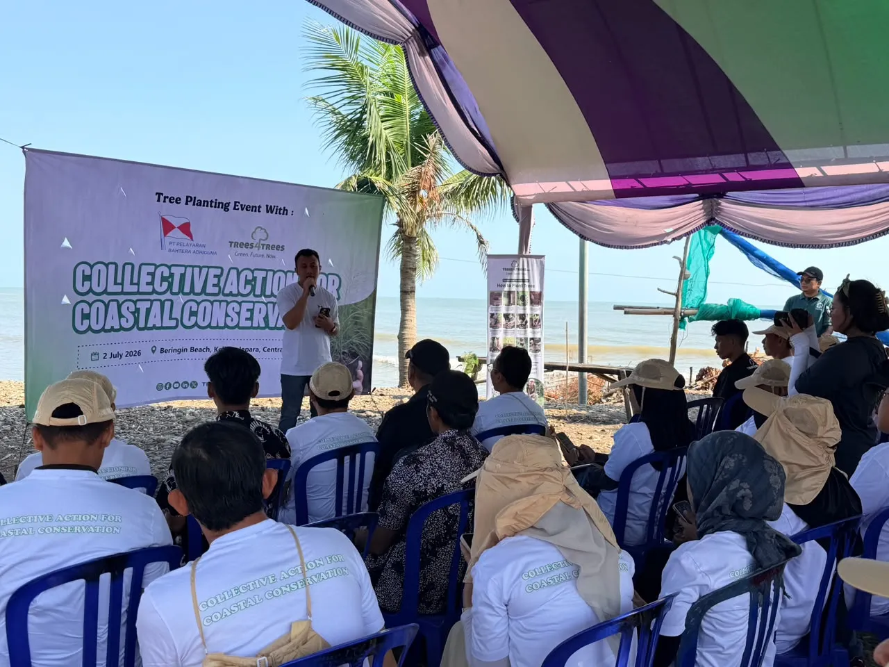 Perkuat Perlindungan Ekosistem Pantai di Jepara, PT Pelayaran Bahtera Adhiguna Tanam 1.000 Pohon Pesisir